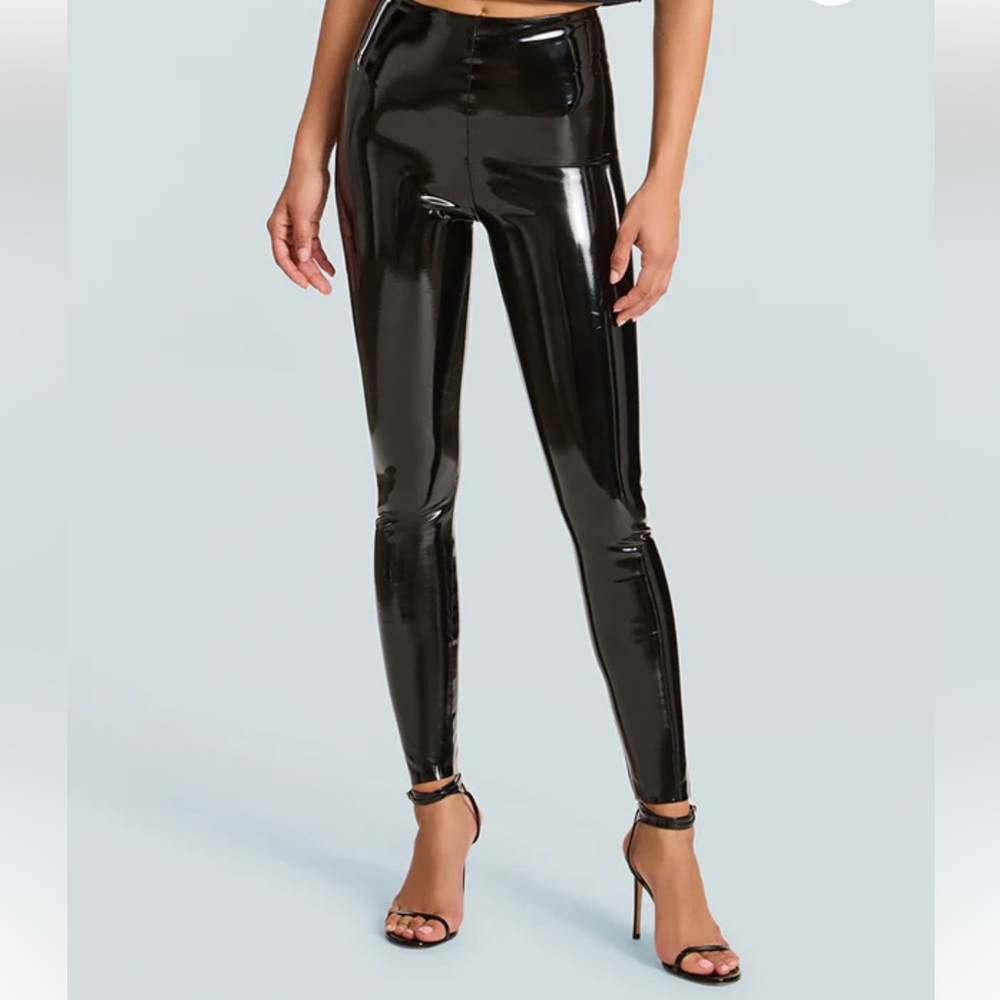 Commando Faux Patent Leather Legging Size XL